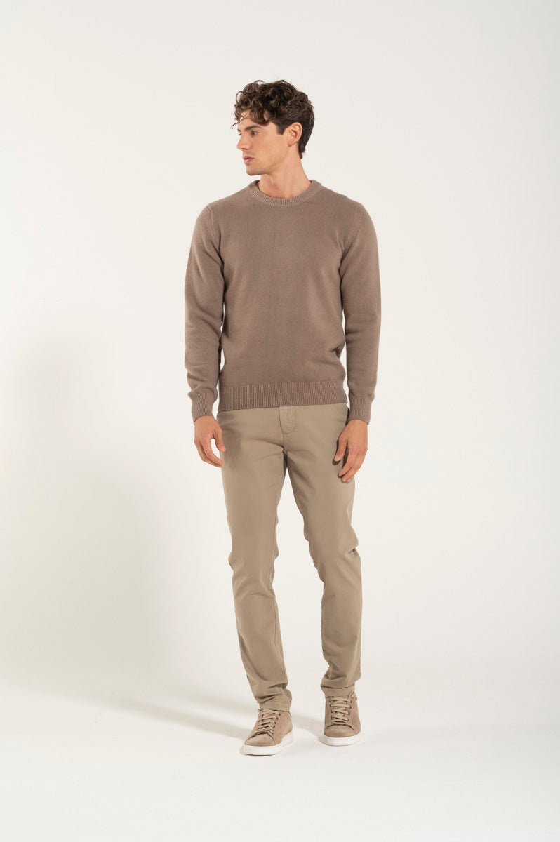 Pull ras du cou en laine beige